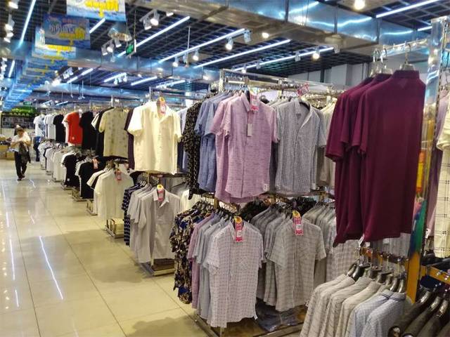 八鋼首家服裝批發(fā)城喜迎父親節(jié)，男士進(jìn)店有禮，鞋帽批發(fā)優(yōu)惠多
